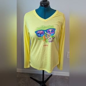 XL run Disney 2023 marathon weekend 5k shirt women's cut